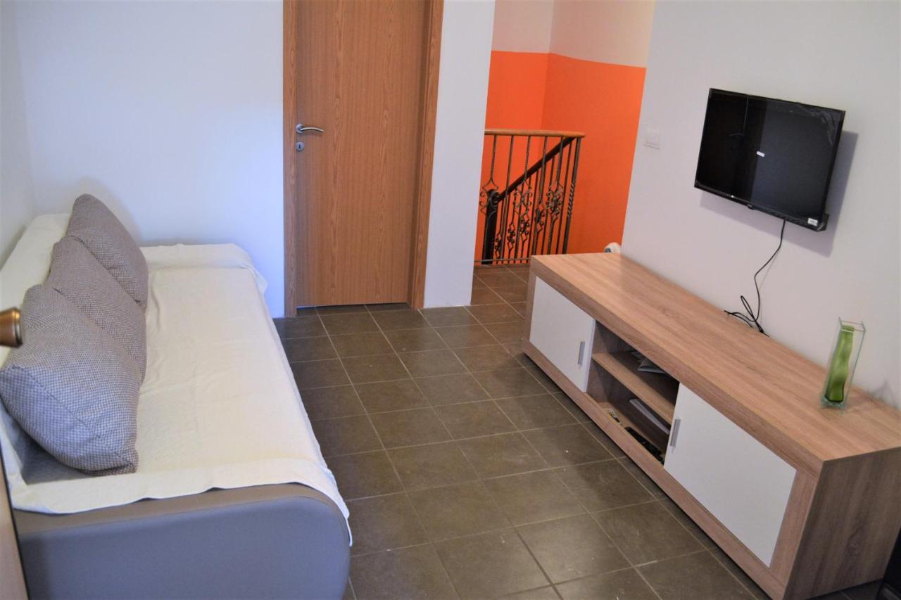 Apartment Daniela Srima Esterno foto